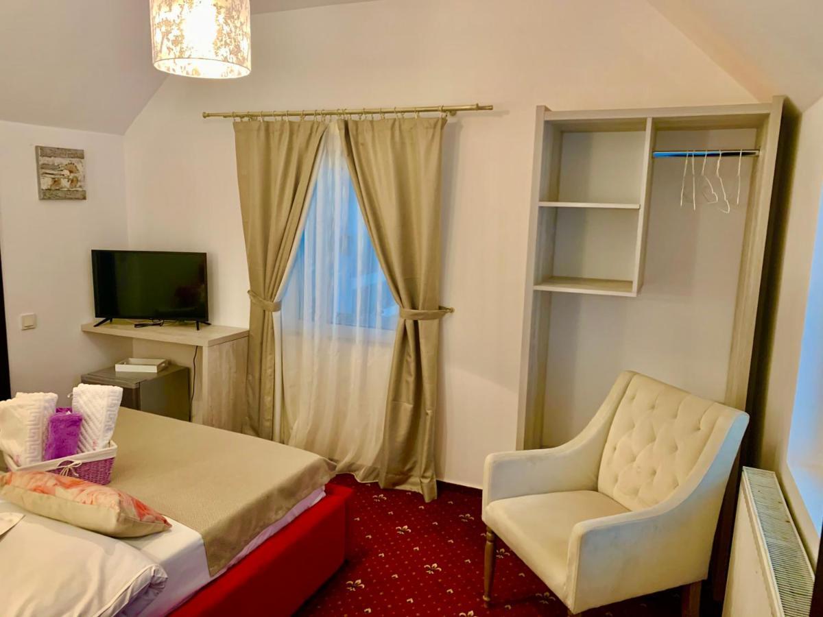Anelisse Inn Moeciu De Sus Zewnętrze zdjęcie