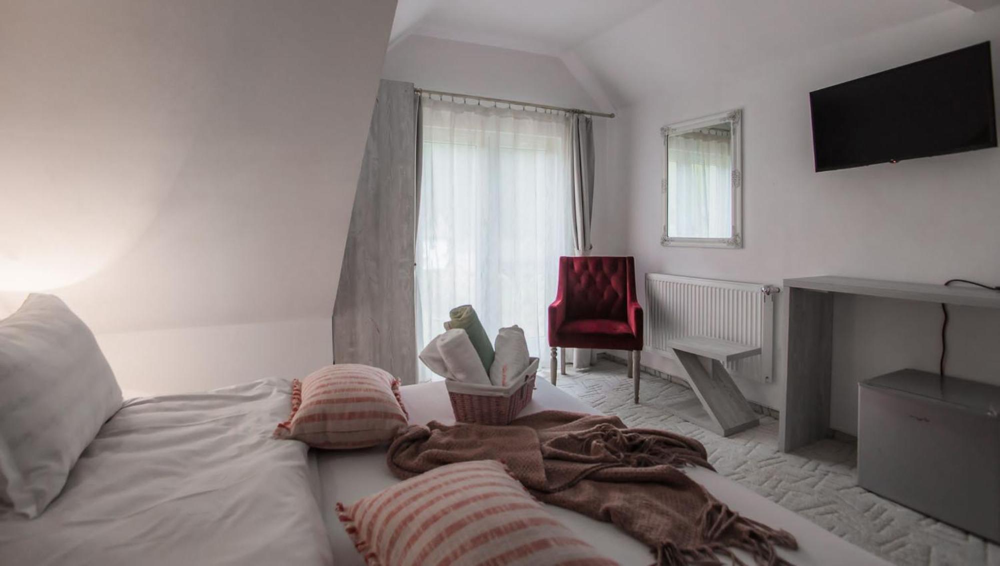 Anelisse Inn Moeciu De Sus Zewnętrze zdjęcie