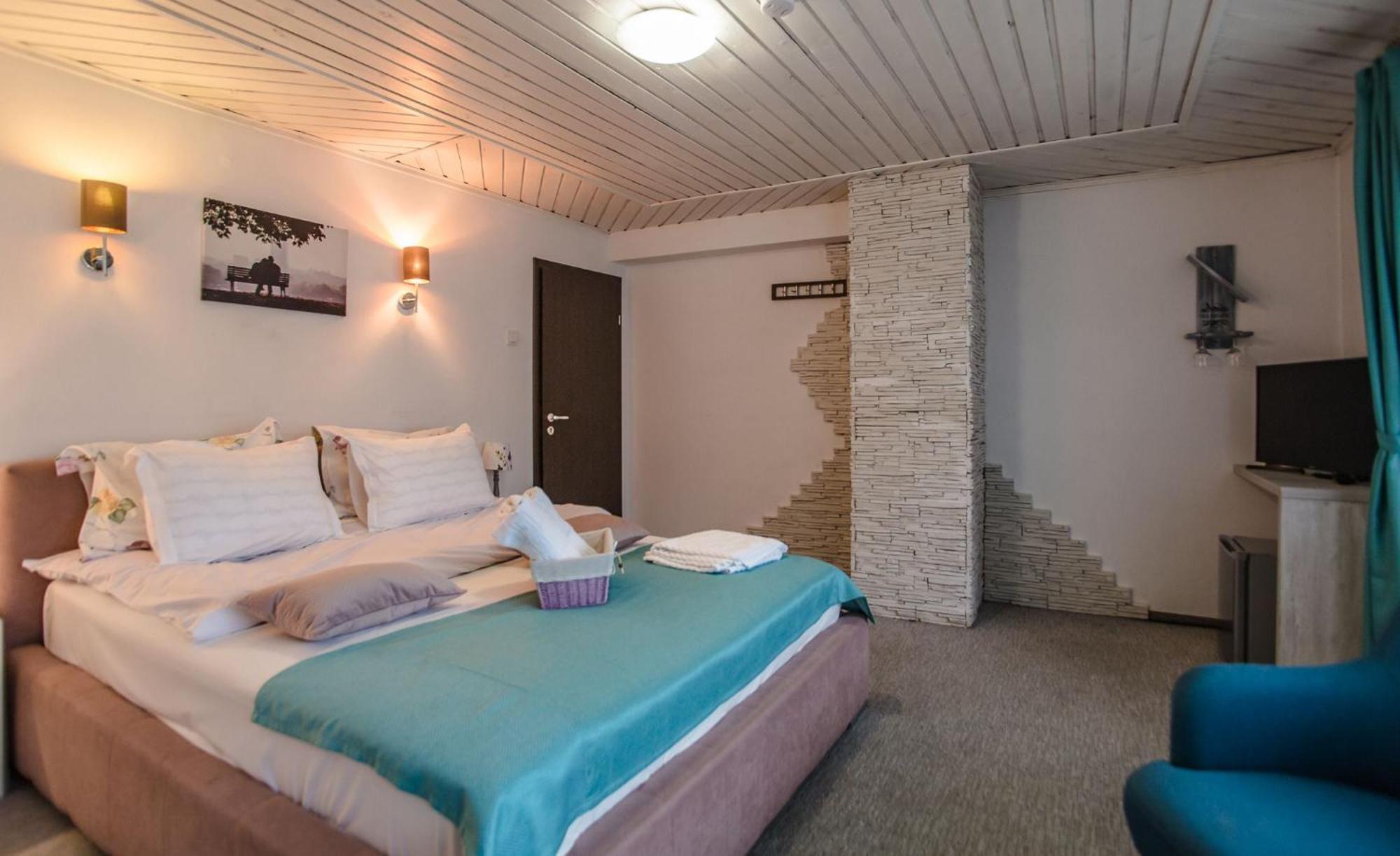 Anelisse Inn Moeciu De Sus Zewnętrze zdjęcie