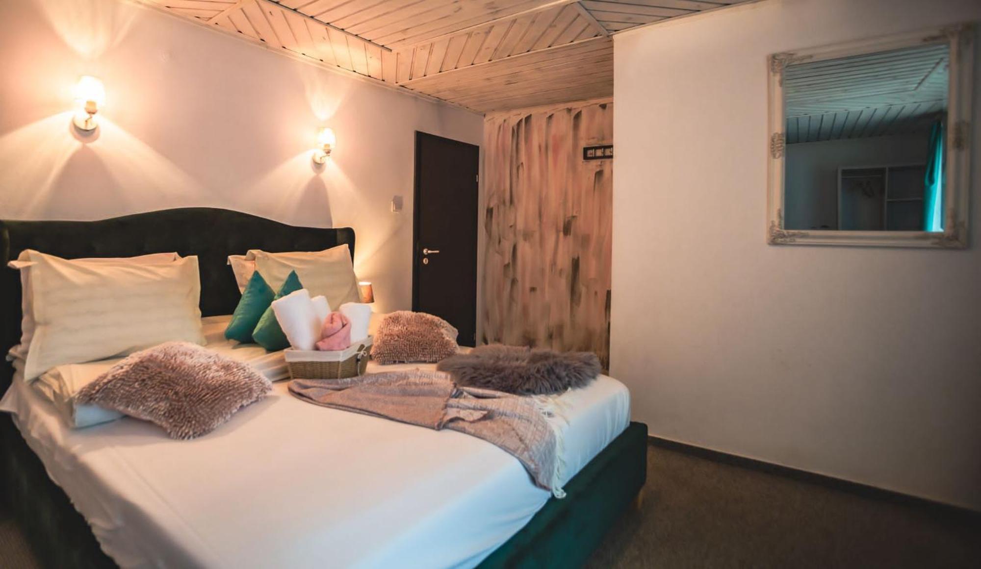 Anelisse Inn Moeciu De Sus Zewnętrze zdjęcie